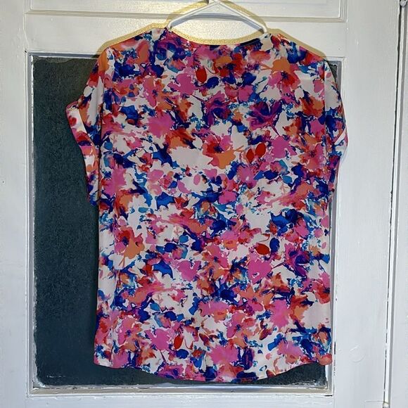 W5 Women’s Pink multicolor Floral Faux Wrap Short Sleeve Blouse Size large - Picture 5 of 5